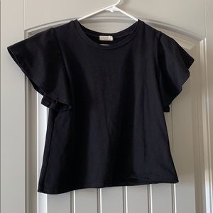 Black flutter sleeve T-shirt